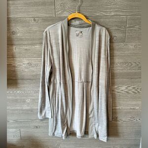 Muk luks gray cardigan size‎ large